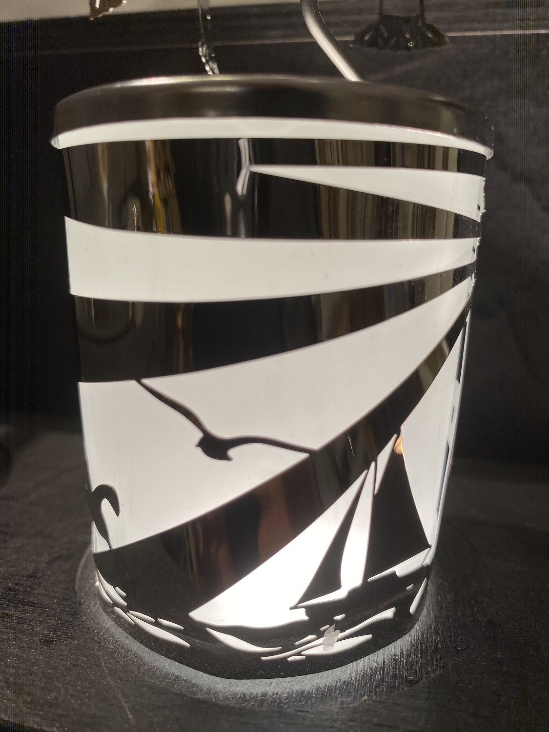 Glaskarussell Leuchtturm Teelichthalter mit Propeller - Höhe 16 cm