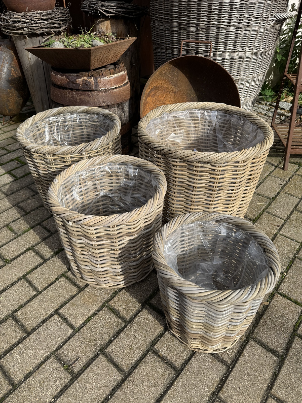 Pflanz Korb rund Rattan Outdoor mit Folie - Durchmesser 50 cm