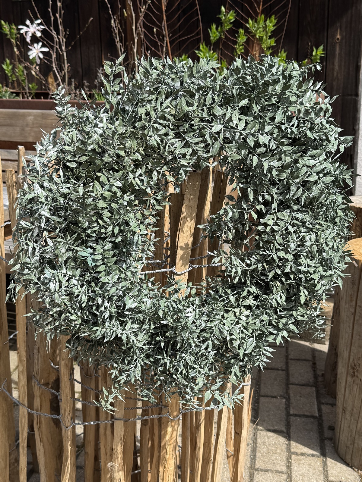 Kranz Ruskus frost-grün - Durchmesser 50 cm