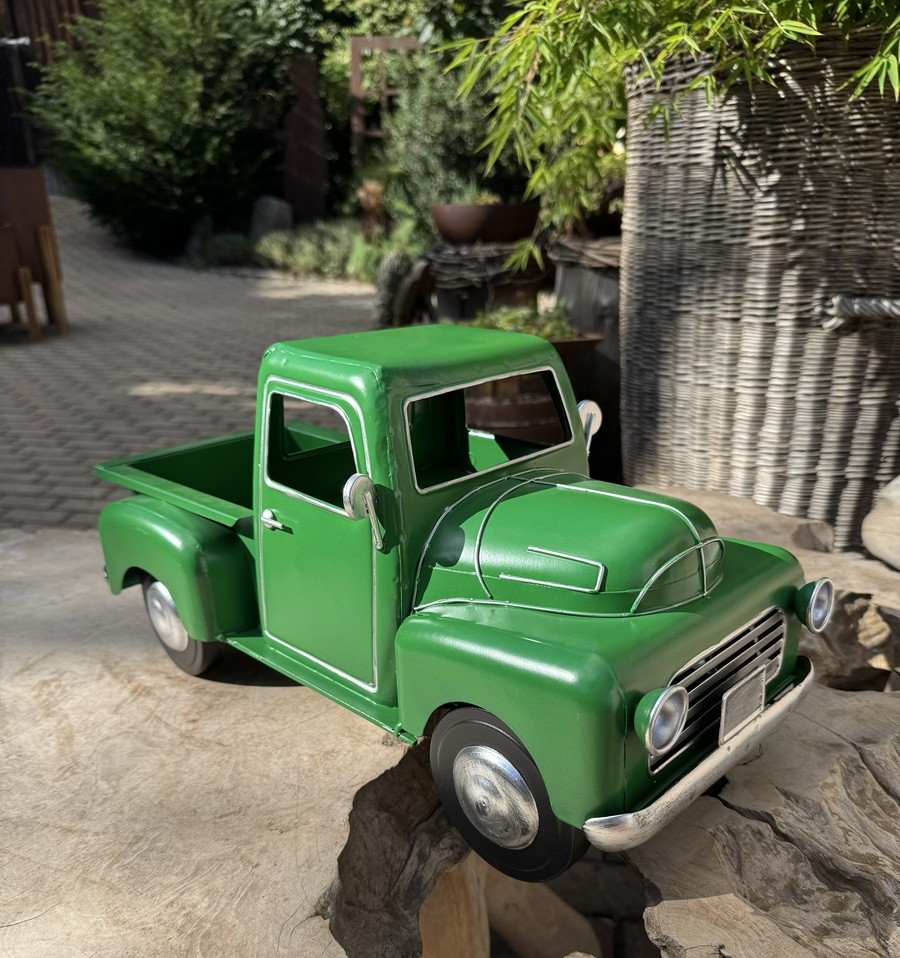 Metall Retro Fahrzeug Truck Dunkelgrün mit offener Ladefläche - Länge ca. 45 cm