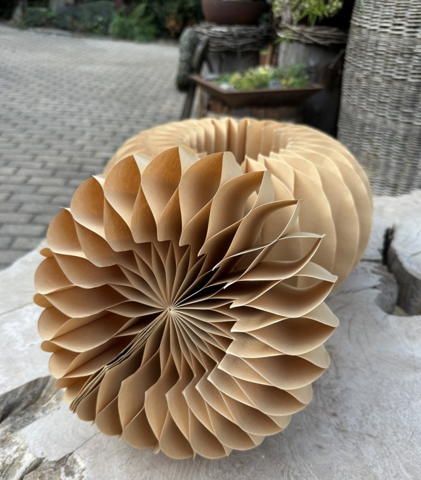 Papiersockel Natur groß zum Auffalten – Ø ca. 36 cm