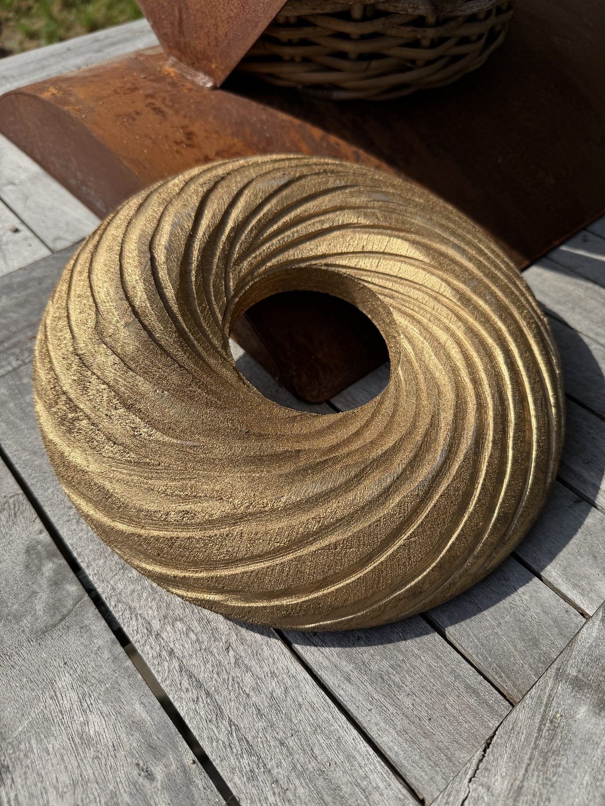 Holz Kranz gold klein mit Rillenmuster - Durchmesser ca. 25 cm
