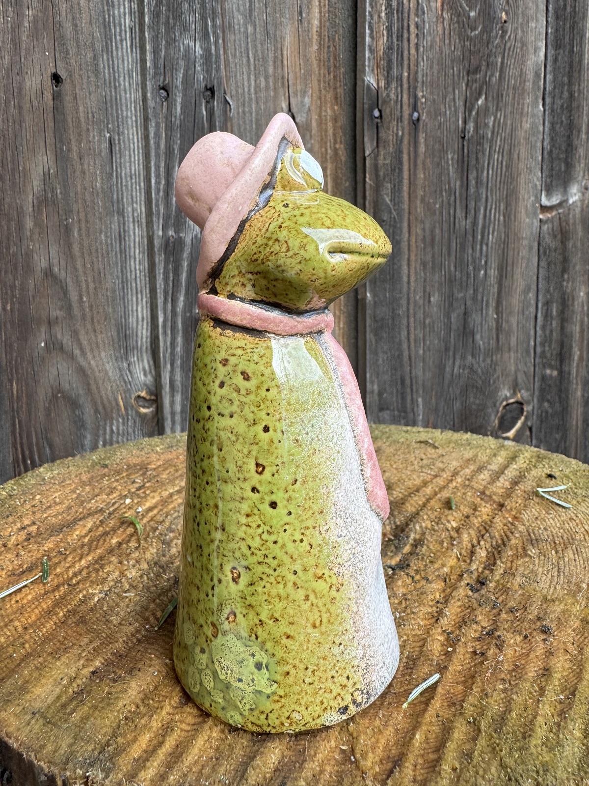 Keramik Zaunfigur Froschmann Fritz mit Krawatte  - Höhe 17 cm
