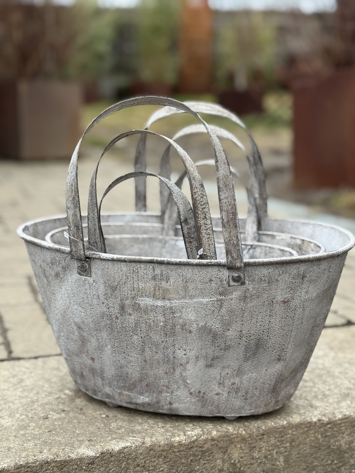 Eisenblech Tasche grau groß - Höhe 32 cm
