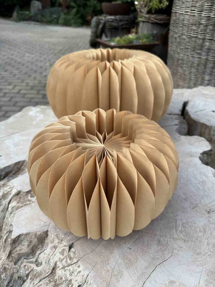 Papiersockel Natur groß zum Auffalten – Ø ca. 36 cm