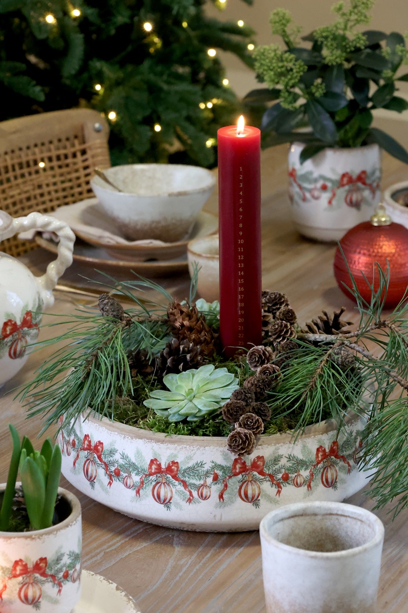 Steingut Schale groß mit Weihnachtskugel und Schleife - Durchmesser 30 cm