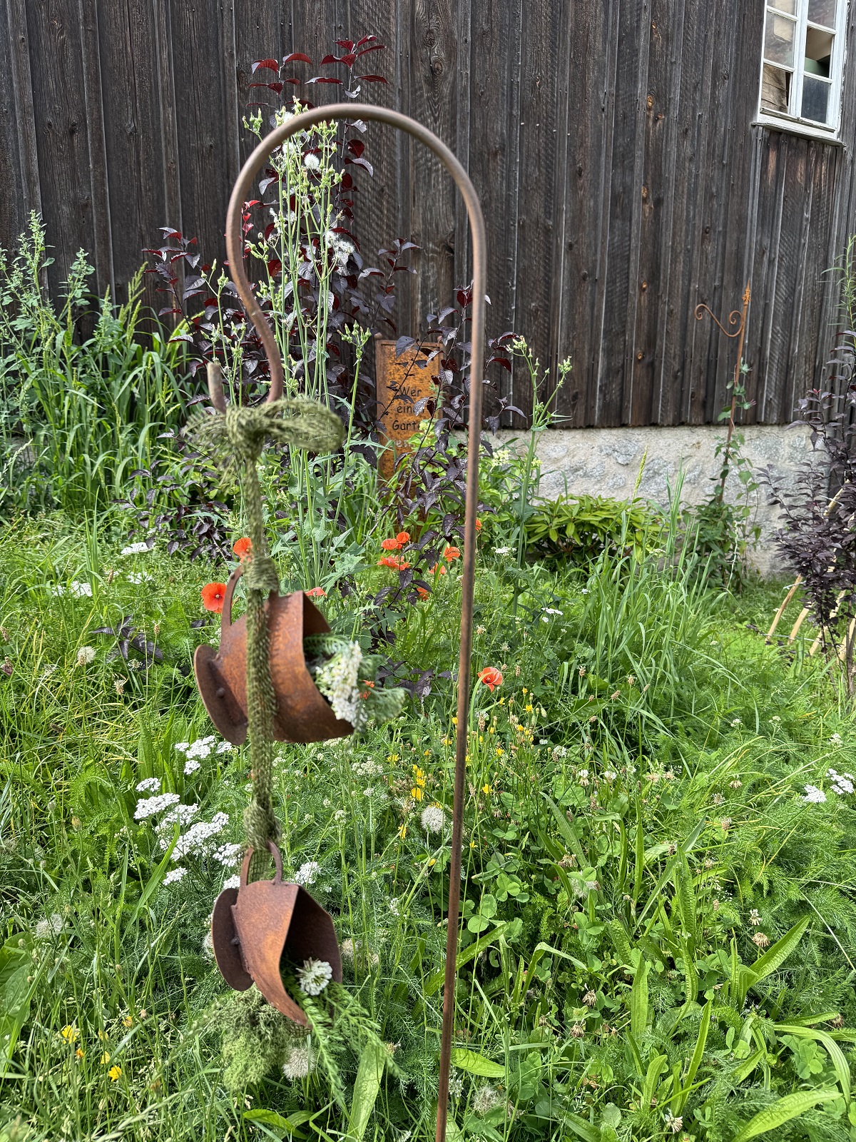 Edelrost Stab mit Haken (Tiefe 25 cm) - Höhe 110 cm