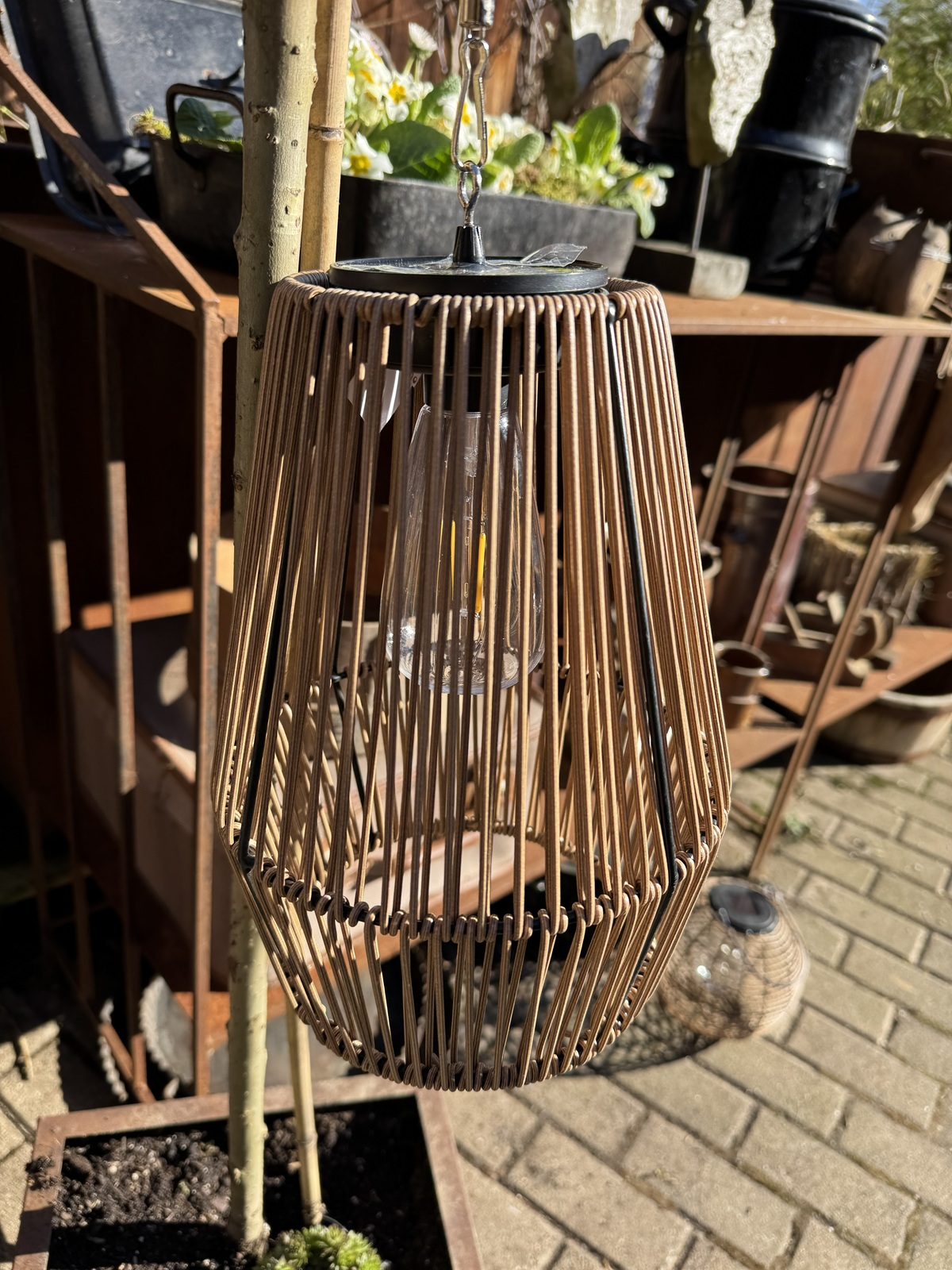 Outdoor Laterne konische Form klein mit 1 Solar Birne - Höhe 26 cm