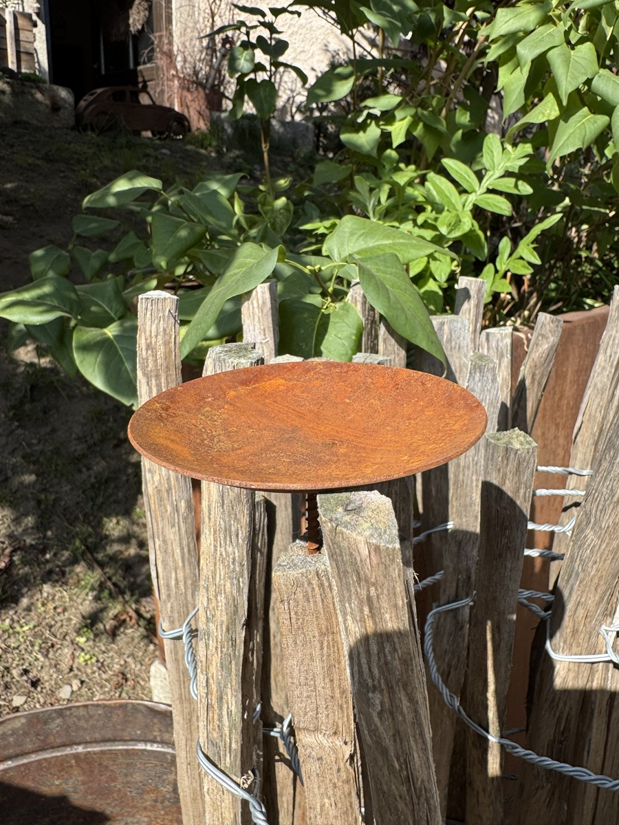 Edelrost Kerzenteller groß mit Schraube - Durchmesser 9 cm