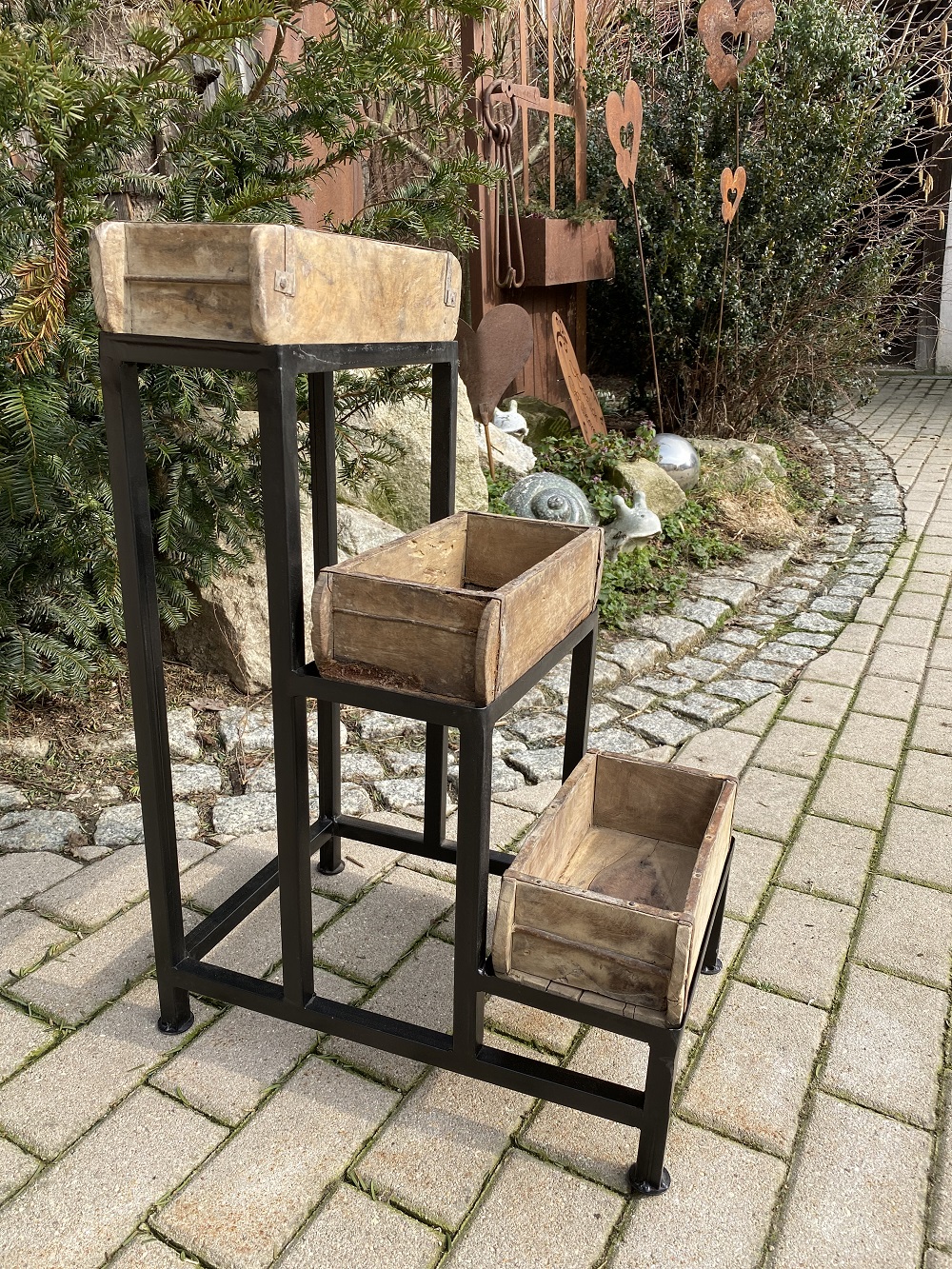 Metall Pflanztreppe Antik mit 3 Holzkästen - Höhe 70 cm