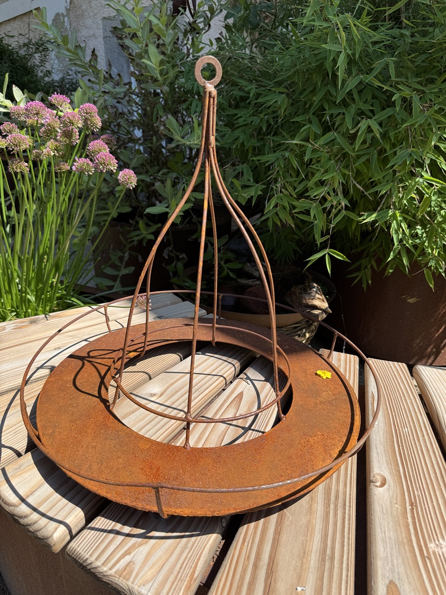 Edelrost runder Kranzhänger / Kerzenhalter mit Platte - Durchmesser 40 cm