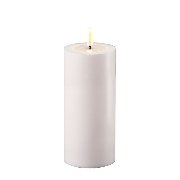 Outdoor LED Stumpenkerze weiß Deluxe Homeart - 7,5 x 15 cm