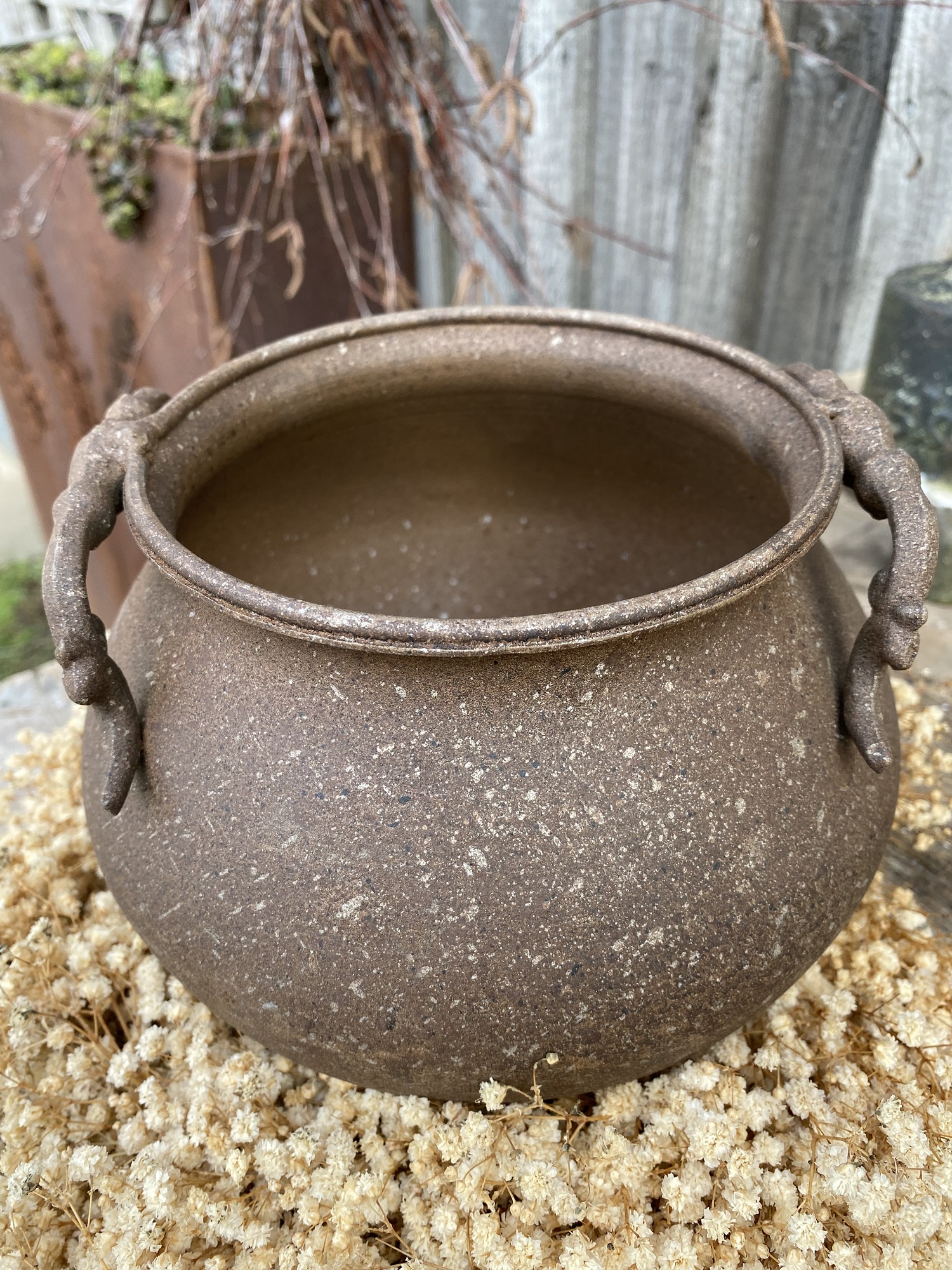 Rost Topf bauchig mit seitlichen Griffen - Höhe 11 cm