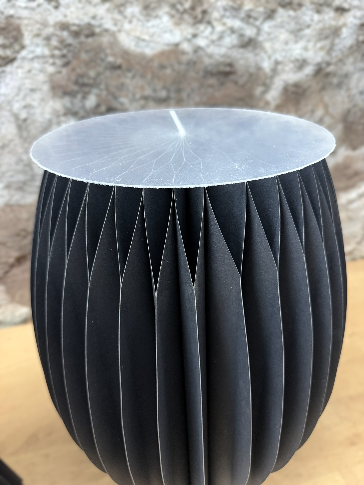 Papier Tisch schwarz klein faltbar - Höhe 45 cm