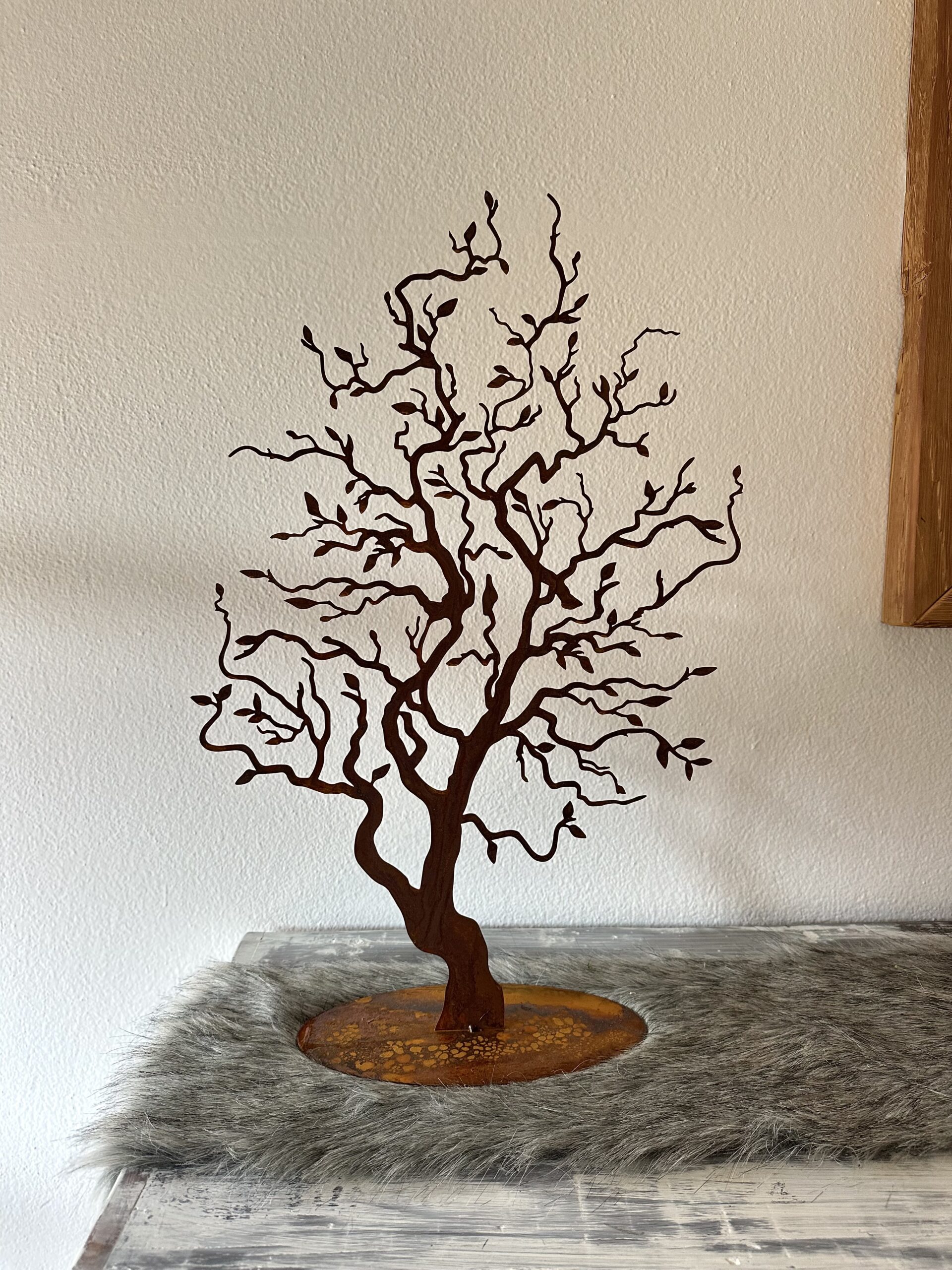 Edelrost Baum filigrane Äste auf Bodenplatte - Höhe 57 cm