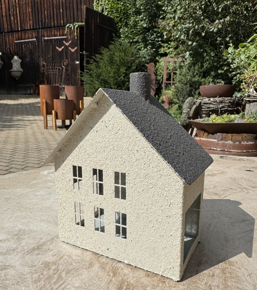 Metall Windlicht Haus creme/grau - Höhe 16 cm