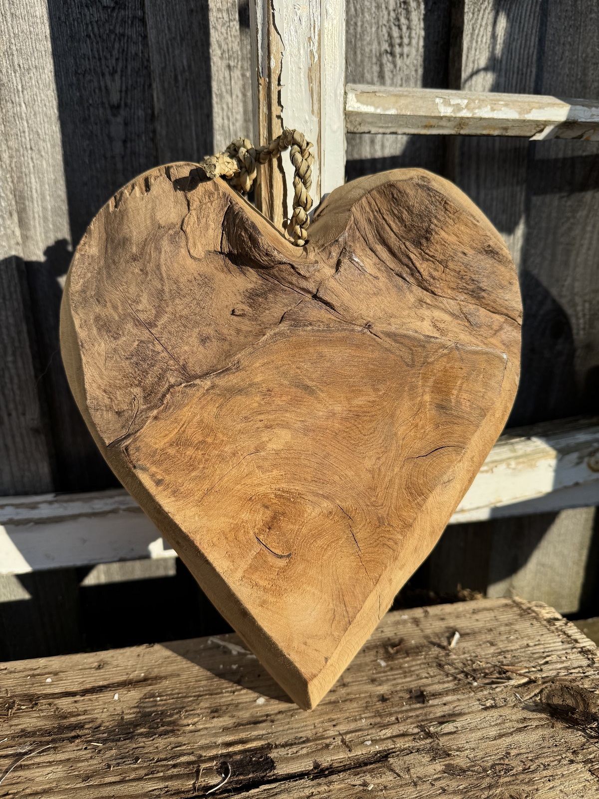 Teak Holz Herz groß zum hängen - Höhe 32 cm