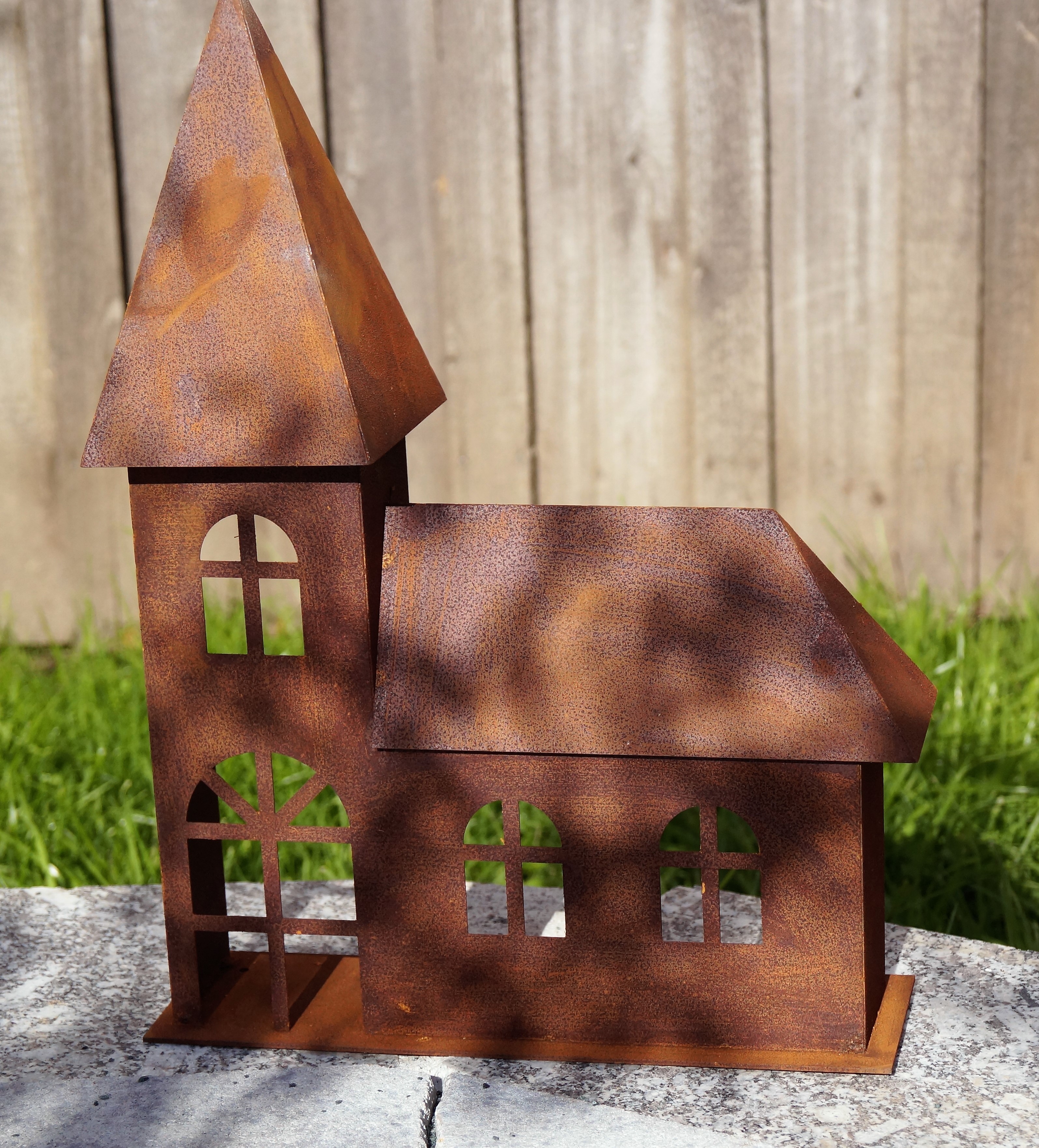 Naturrost Kirche zum beleuchten ( hinten offen ) - Höhe 60 cm