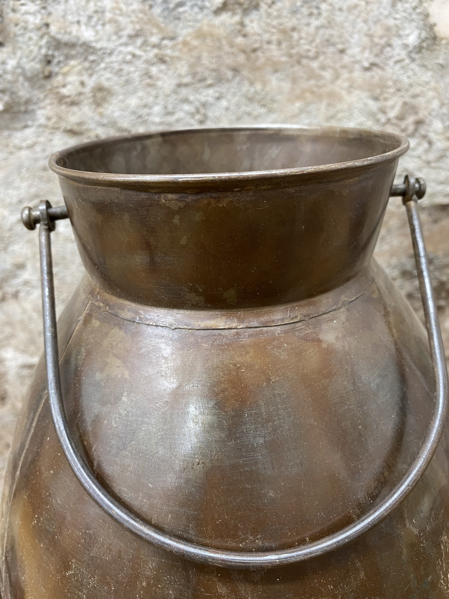Eisen Kanne Nostalgie braun mit Henkel - Höhe 34 cm