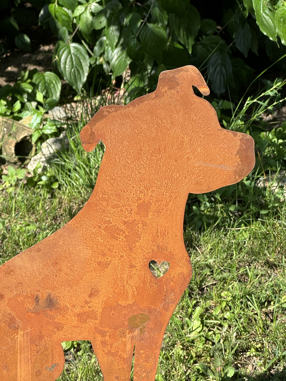 Edelrost Hund Strolchi auf Stab - Gesamthöhe 55 cm