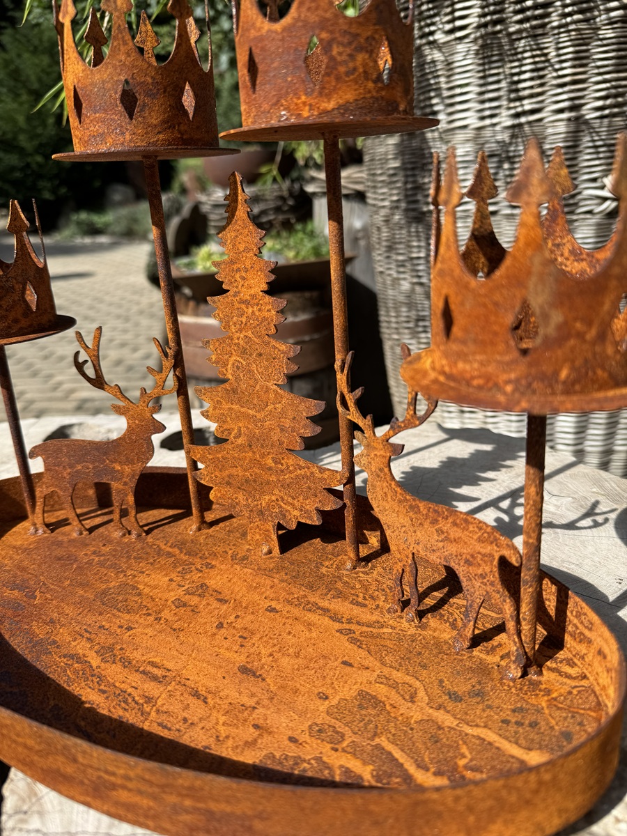 Edelrost Kerzenhalter mit 4 Kronen, Hirsche, Tanne und ovaler Schale