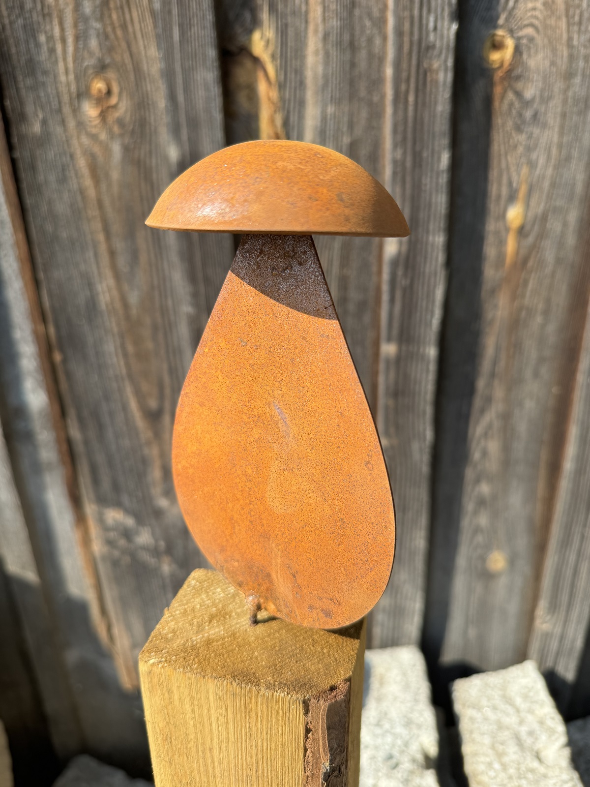 Edelrost 3D Pilz groß mit Schraube - Höhe 16 cm