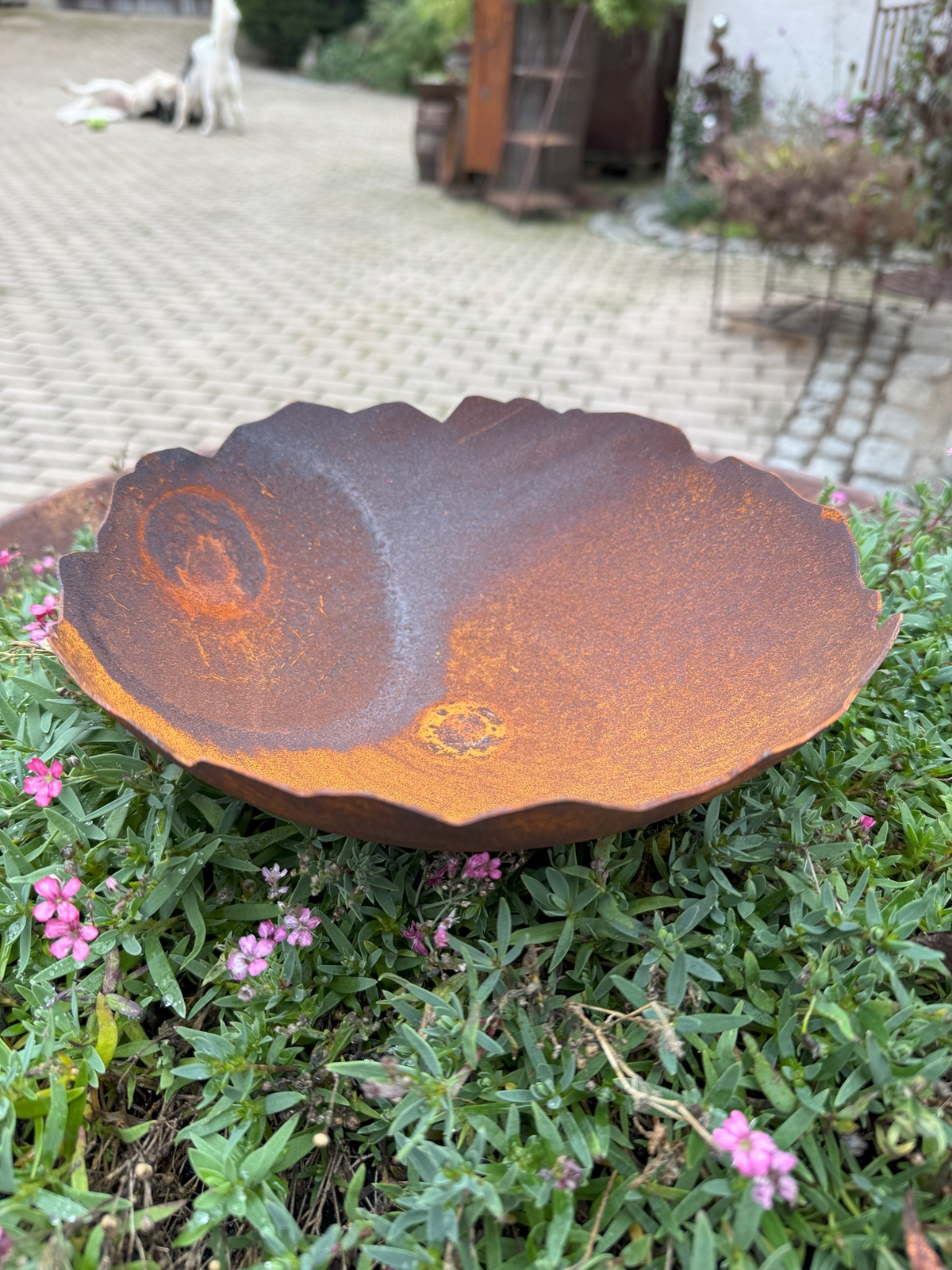 Edelrost Schale mit Rissoptik Rand klein und Hülse - Durchmesser 23 cm