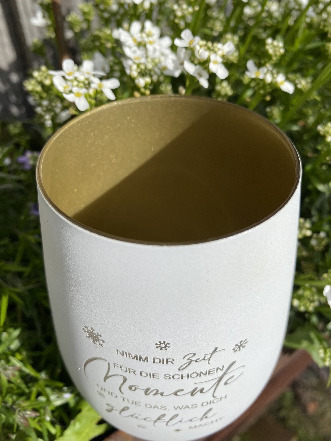 Gravur Windlicht Nimm dir Zeit für die schönen Momente weiß/gold - Höhe 12 cm