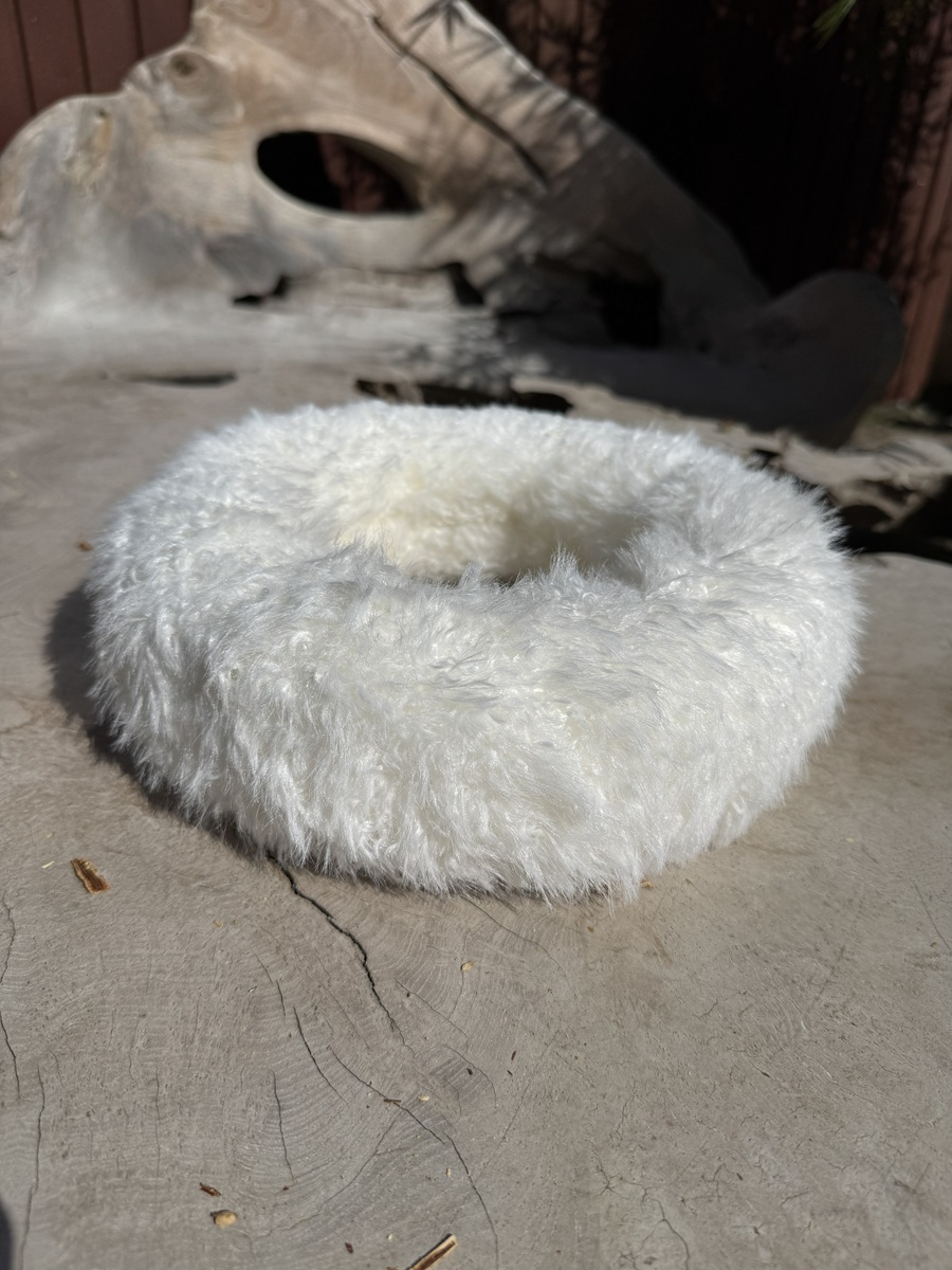Stoff Kranz flauschig Weiß – Ø 20 cm