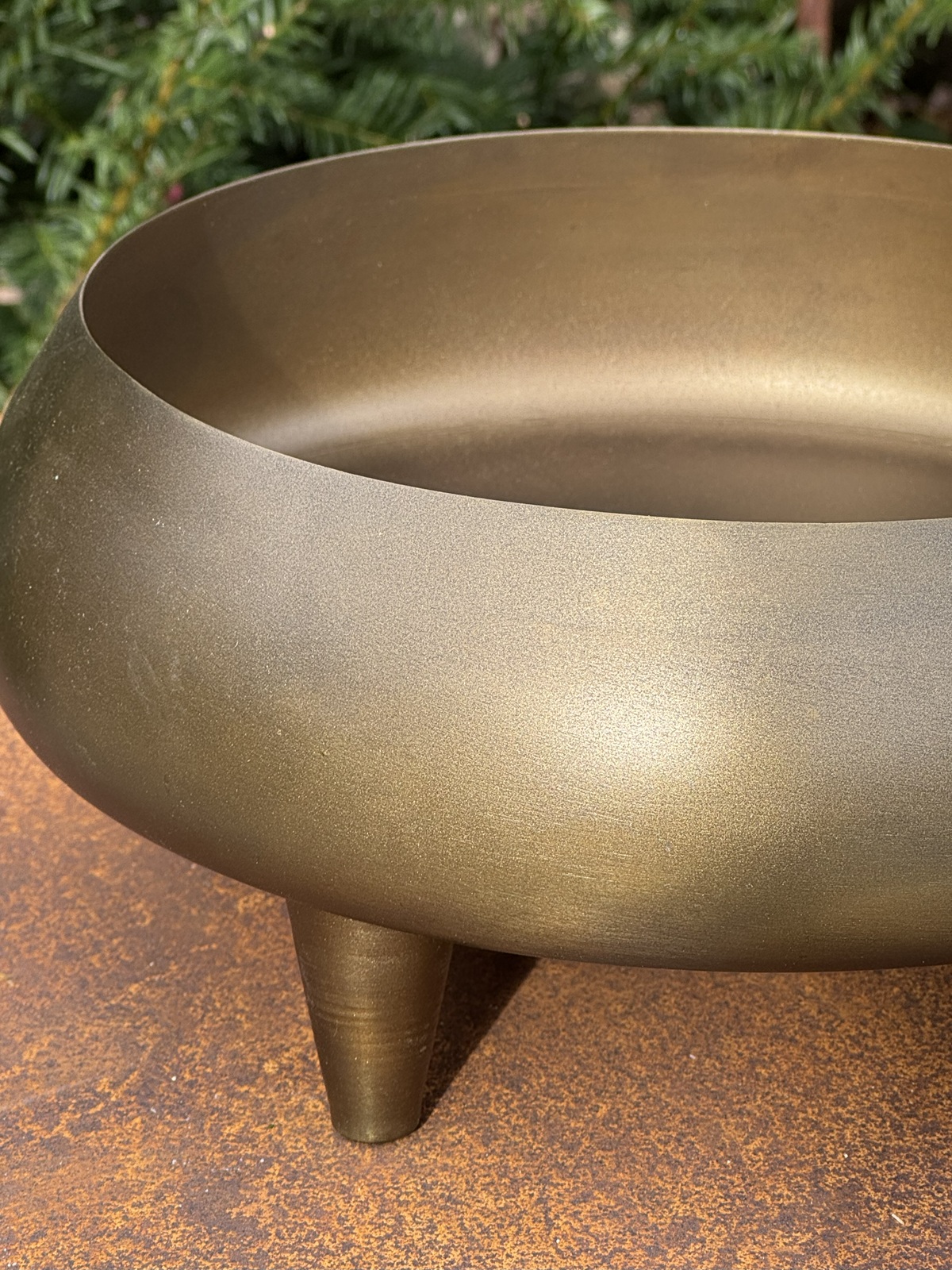 Metall Schale rund goldfarben antik auf Standfüßen - Durchmesser 26 cm