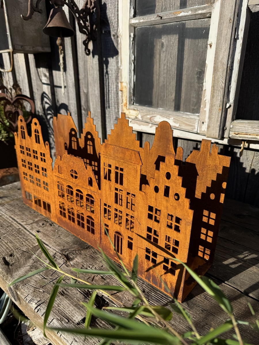 Edelrost Lichterstadt mit Rückwand und Boden - Länge 52 cm