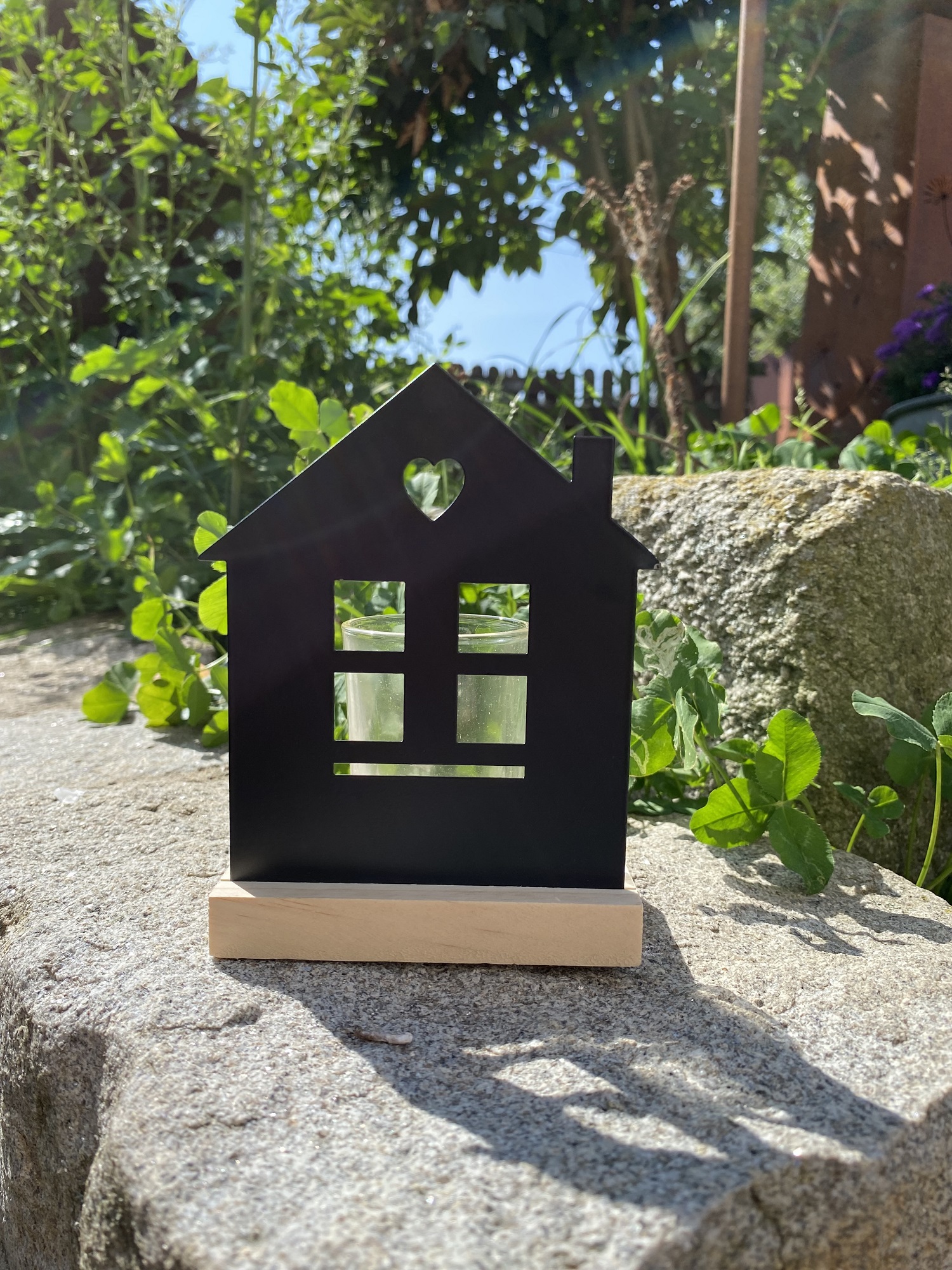 Metall Teelichthalter Haus schwarz breit mit eckigen Fenstern - Höhe 13,5 cm