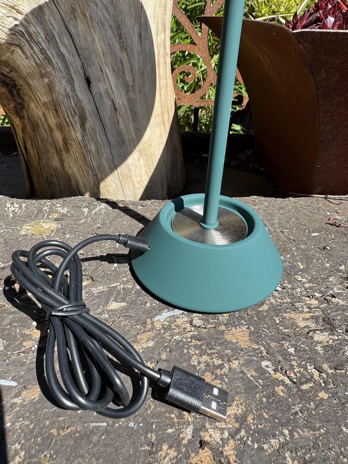 Outdoor Tischleuchte LED Lampe grün groß mit Touch und Ladekabel - Höhe 34 cm