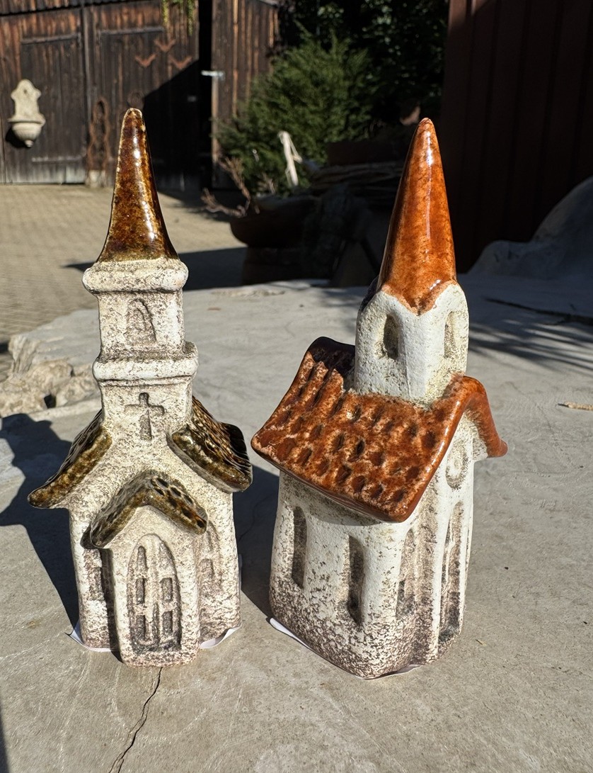 2tlg. Keramik Mini Kirche Naturtöne - Höhe 11 cm