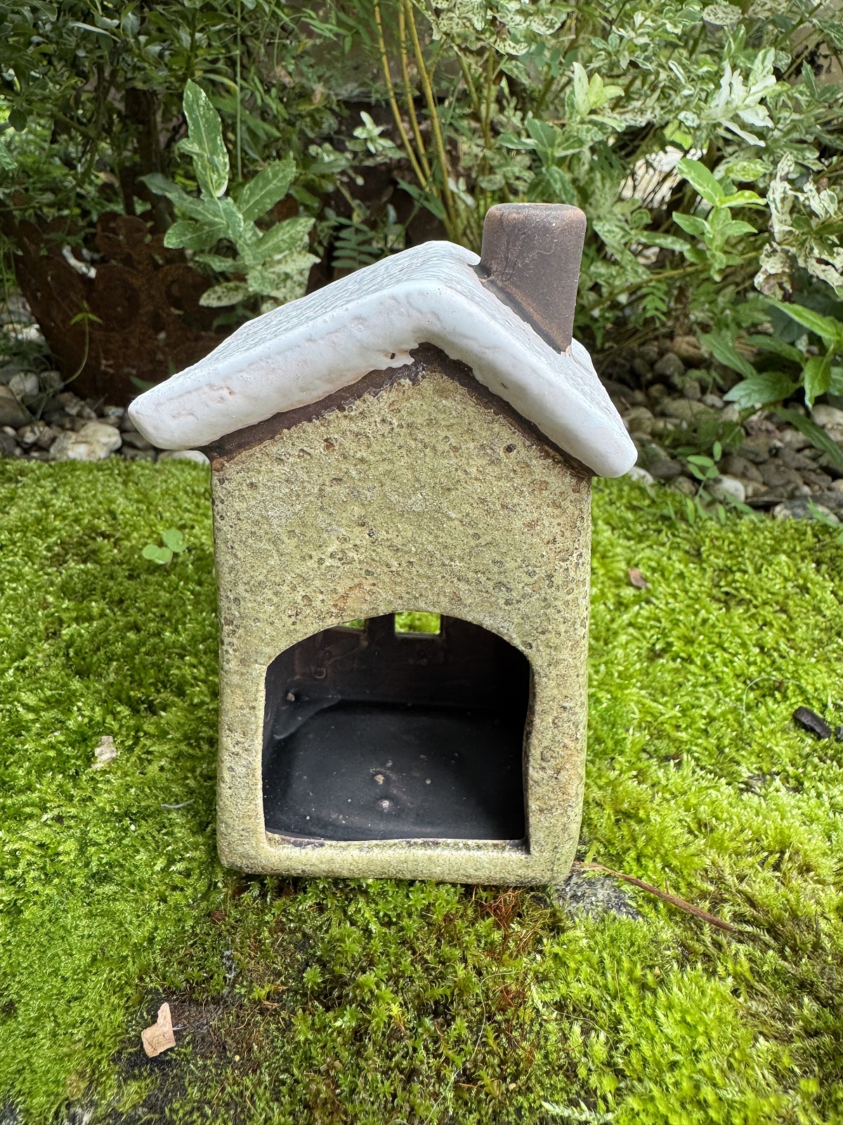 Keramik Windlicht Häuschen grün ( Modell 3 ) - Höhe 13 cm