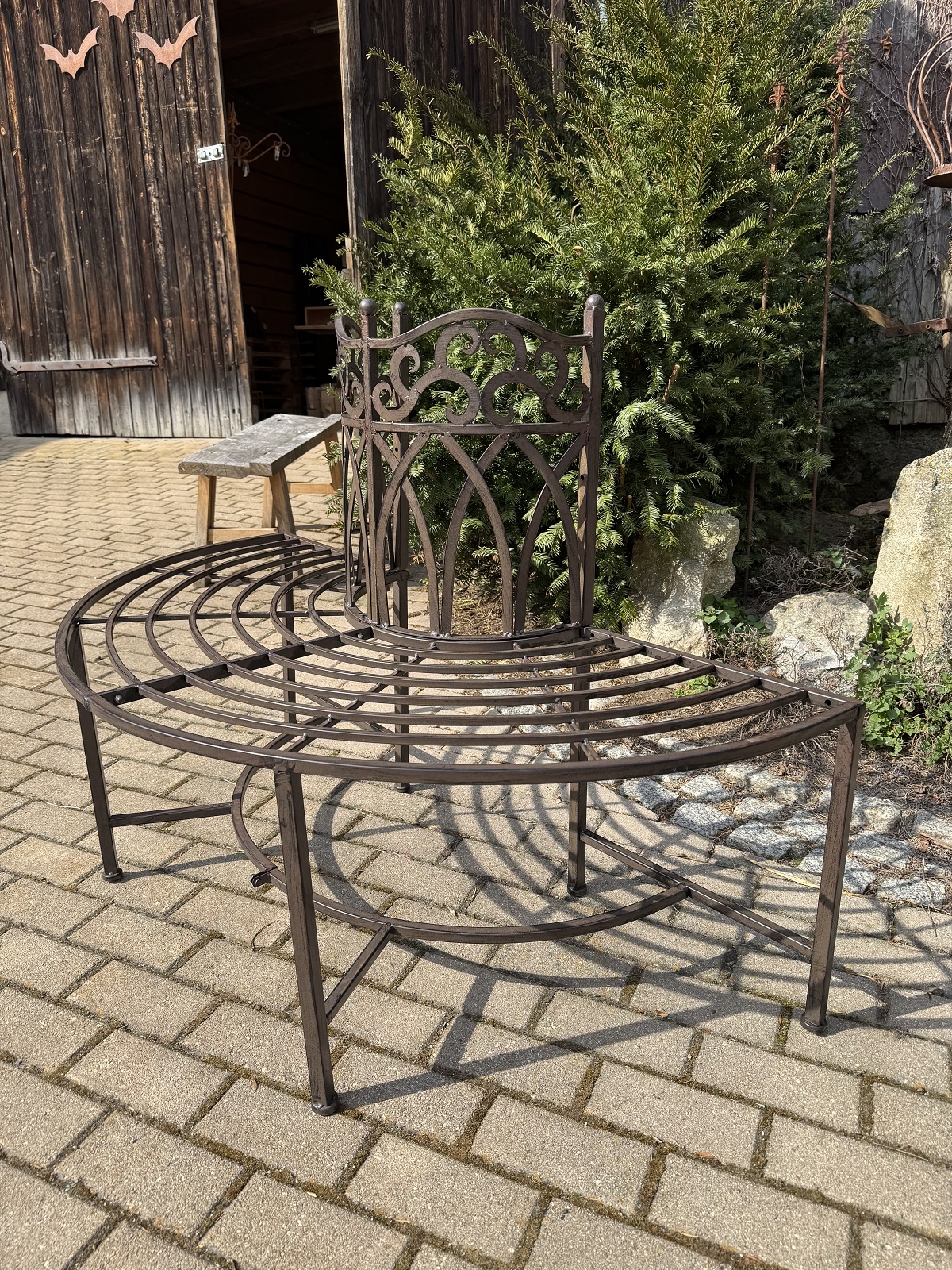 Metall Halbrundbank dunkelbraun lackiert - Höhe 90 cm