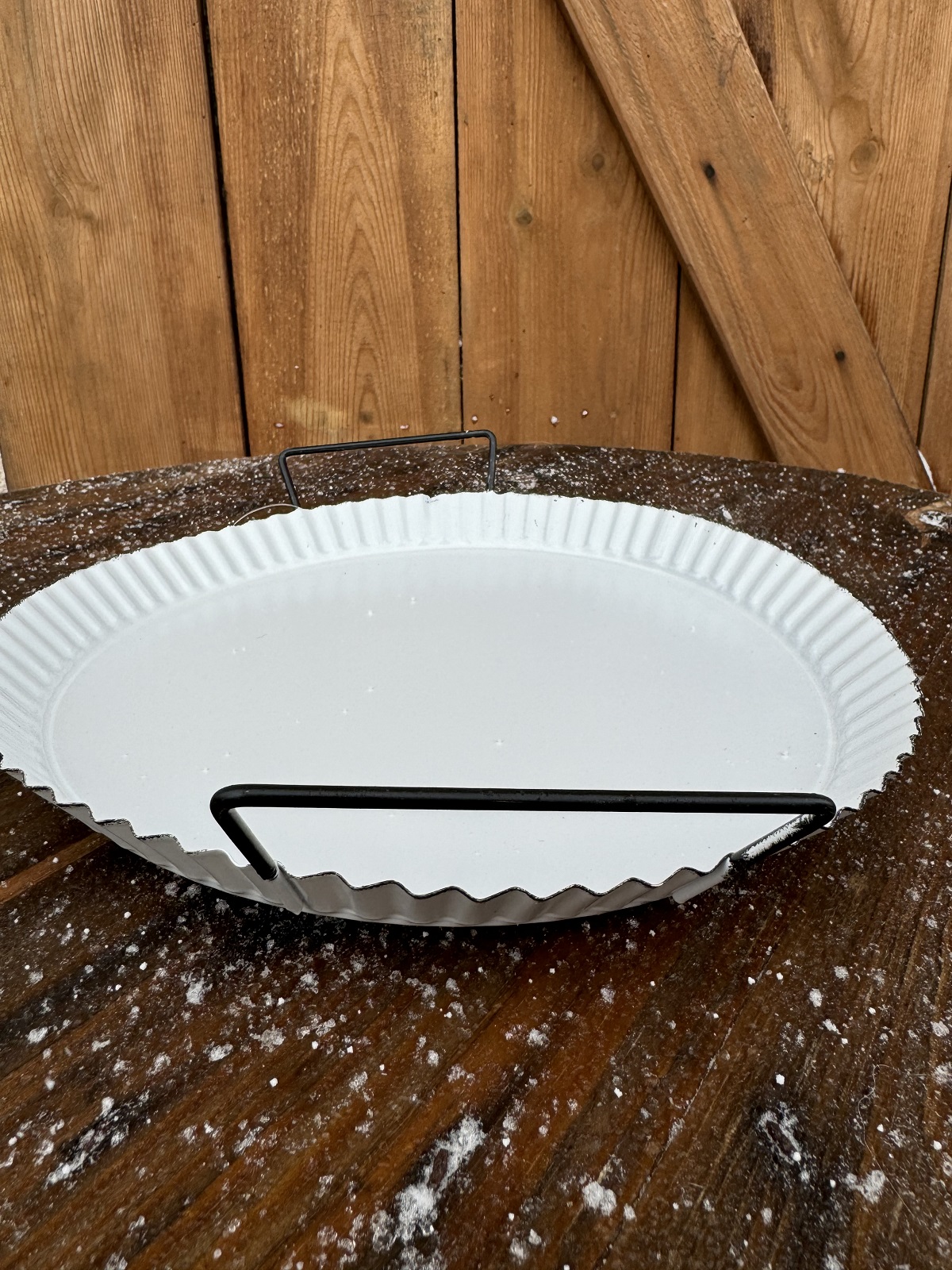 Deko Tablett Bitano weiß welliger Rand und Henkel - Durchmesser 27,5 cm