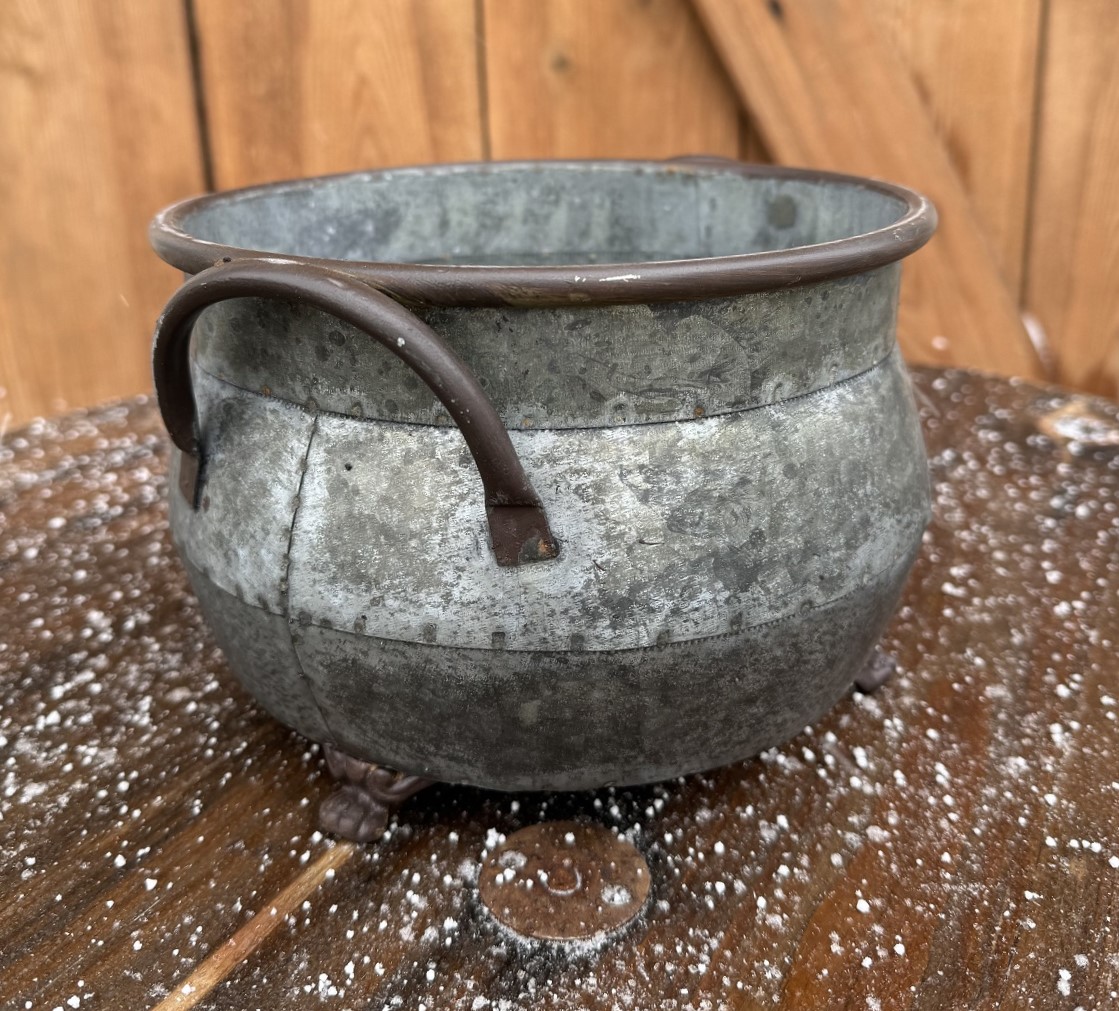Zink Topf Serita klein mit Henkeln und Standfüßen - Durchmesser 21 cm