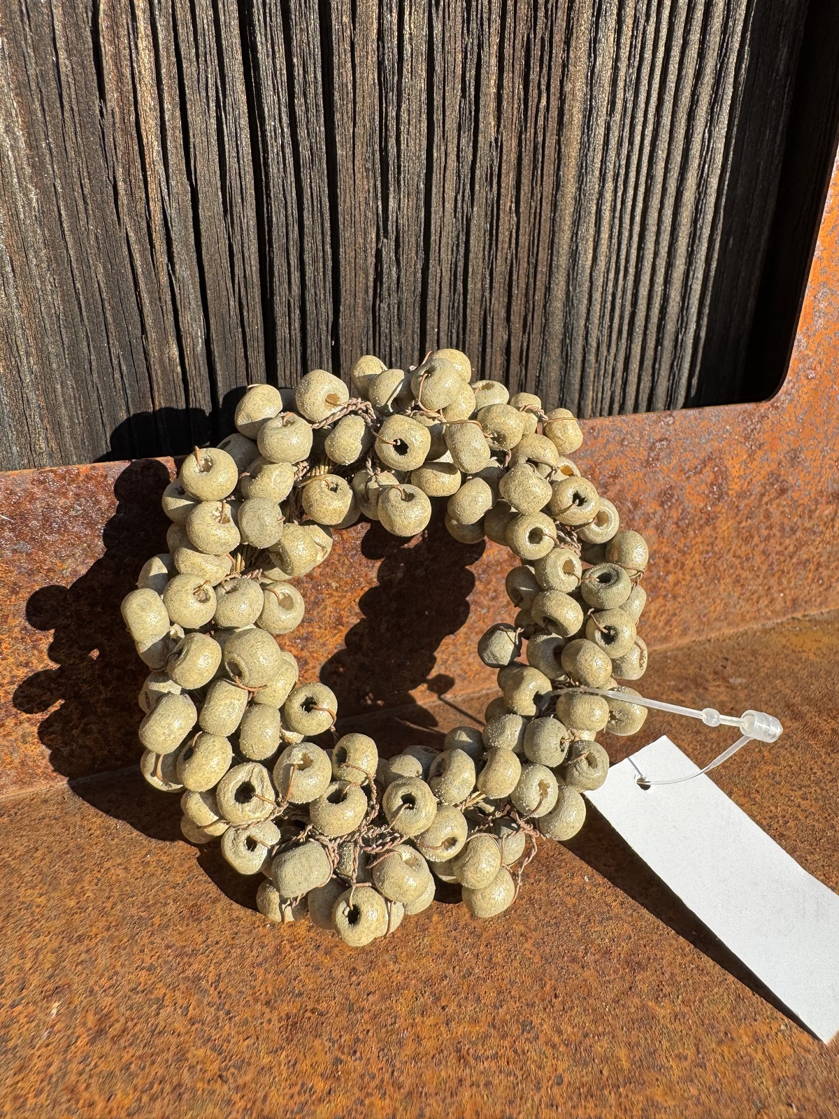 Mini Holzperlenkranz Aride oliv - Durchmesser 7,5 cm