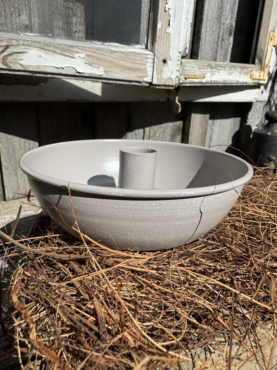 Metall Kerzenschale für Stabkerzen Taupe gewischt - Durchmesser 13 cm
