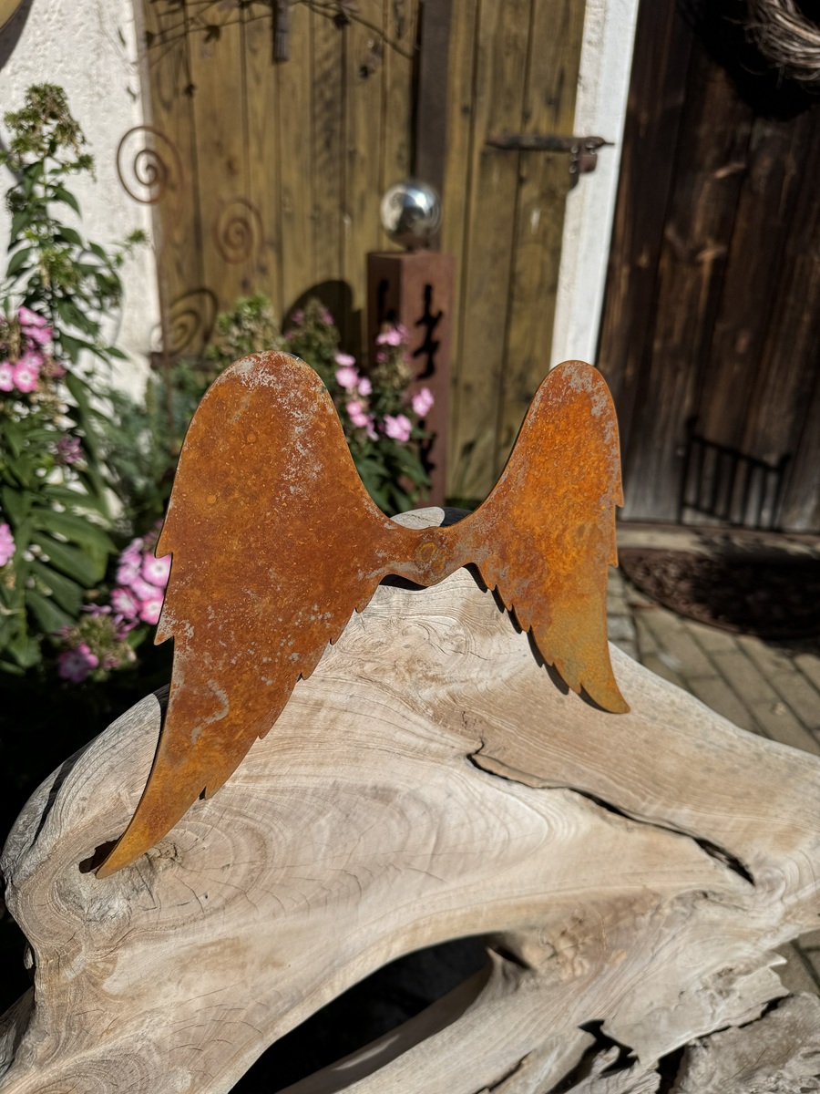 Edelrost Flügel Liliane mittel mit Schraube  – Breite 20 cm