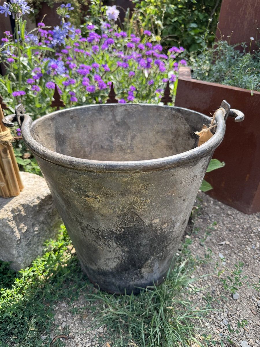 Vintage Zink Eimer mit Henkel ( jedes Stück ein Unikat )