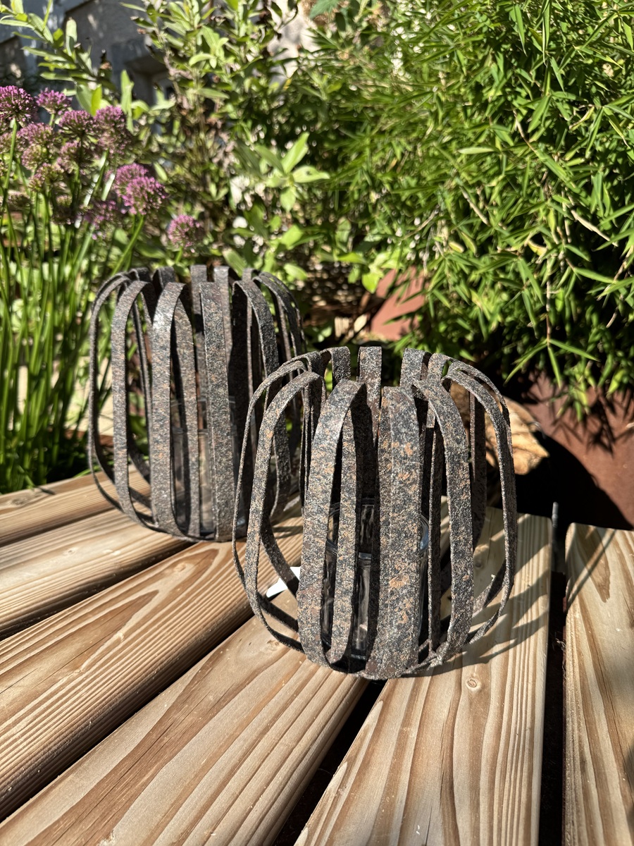 Metall Windlicht Streifen-Look mit Glas Antik Finish - Höhe 20 cm