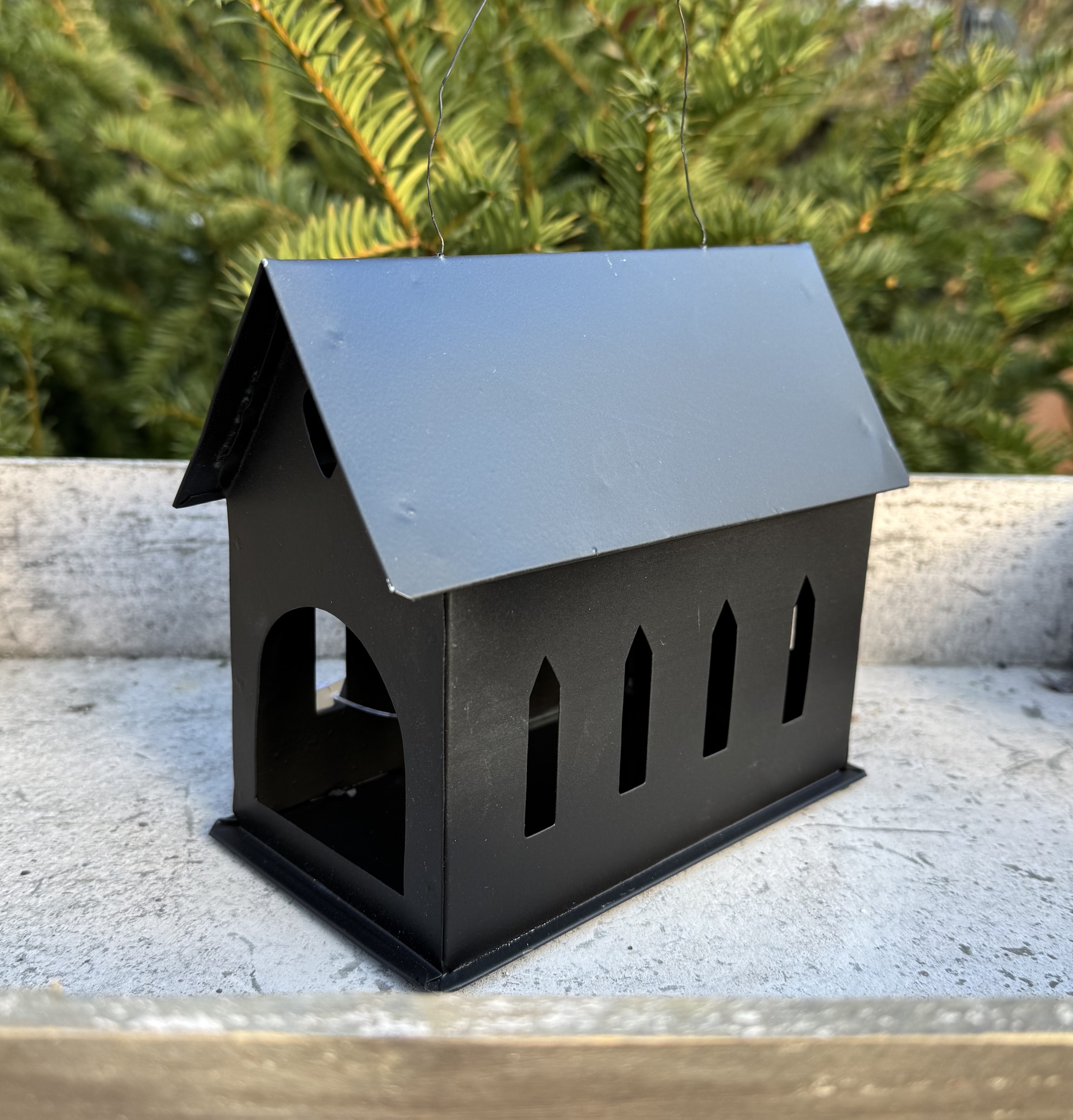 Metall Windlicht Haus Kapelle schwarz längliche Form  - Länge 17,5 cm