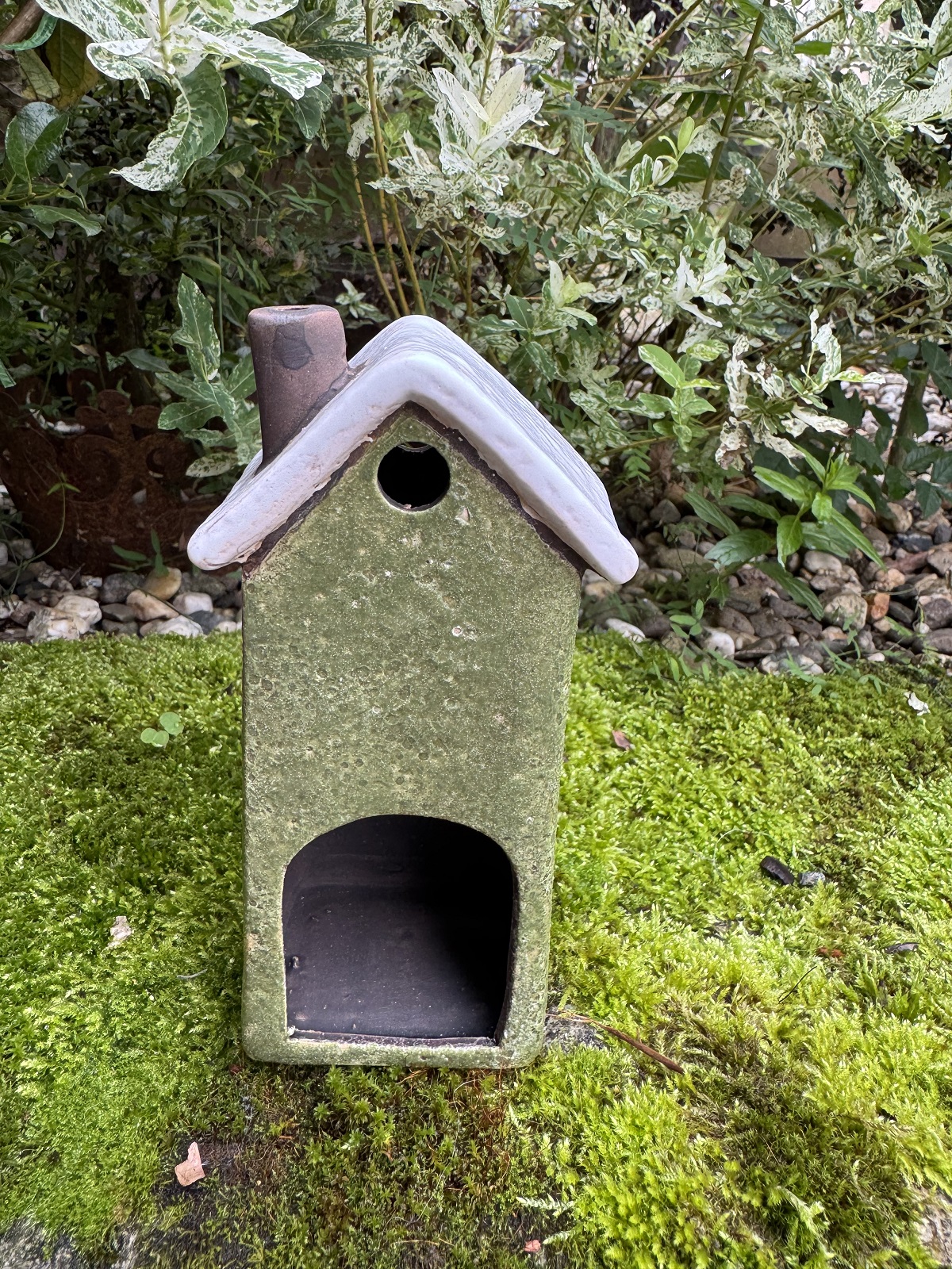 Keramik Windlicht Häuschen grün ( Modell 1 - großes Haus ) - Höhe 16 cm