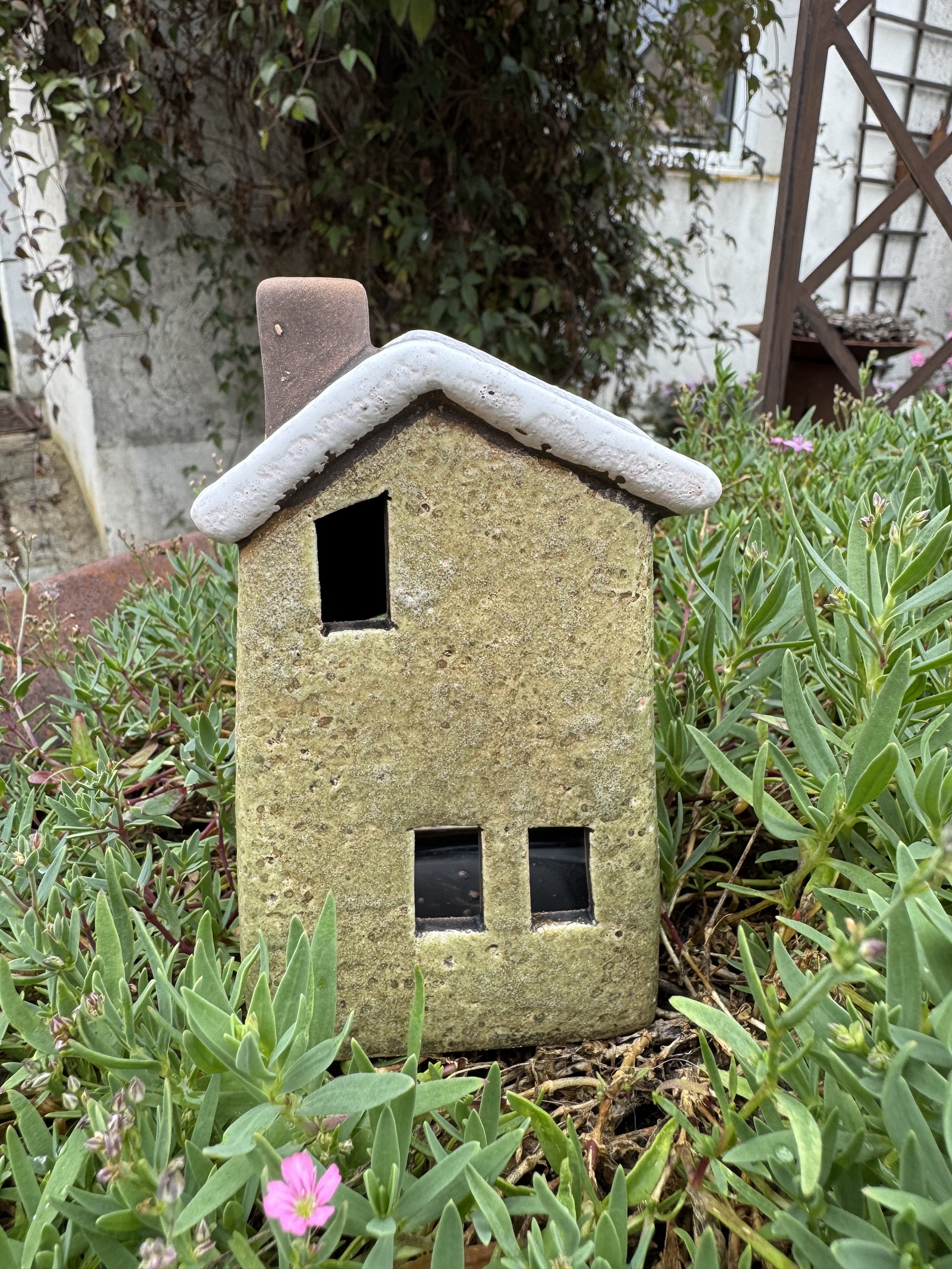 Keramik Windlicht Häuschen grün ( Modell 3 ) - Höhe 13 cm