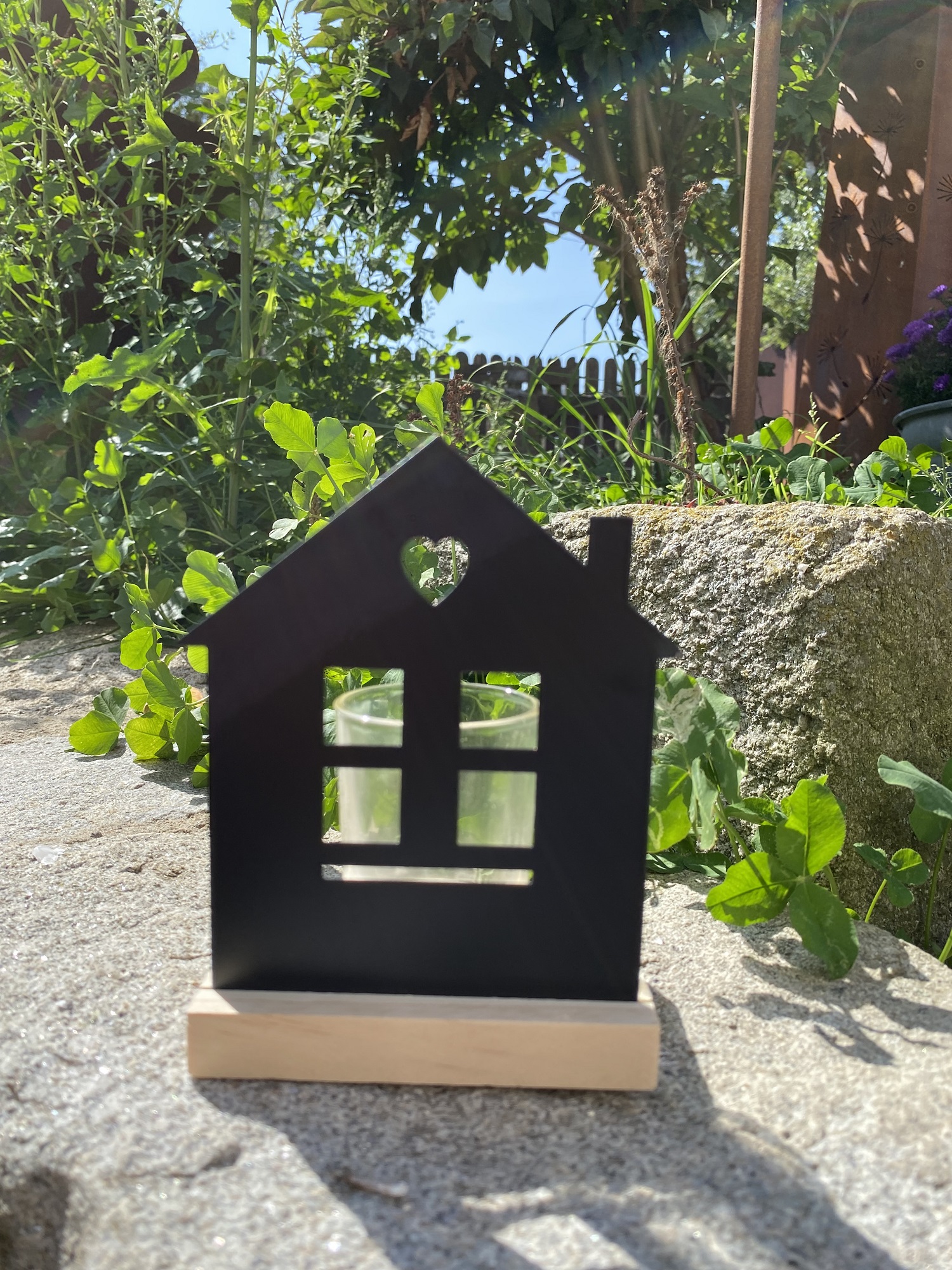Metall Teelichthalter Haus schwarz breit mit eckigen Fenstern - Höhe 13,5 cm