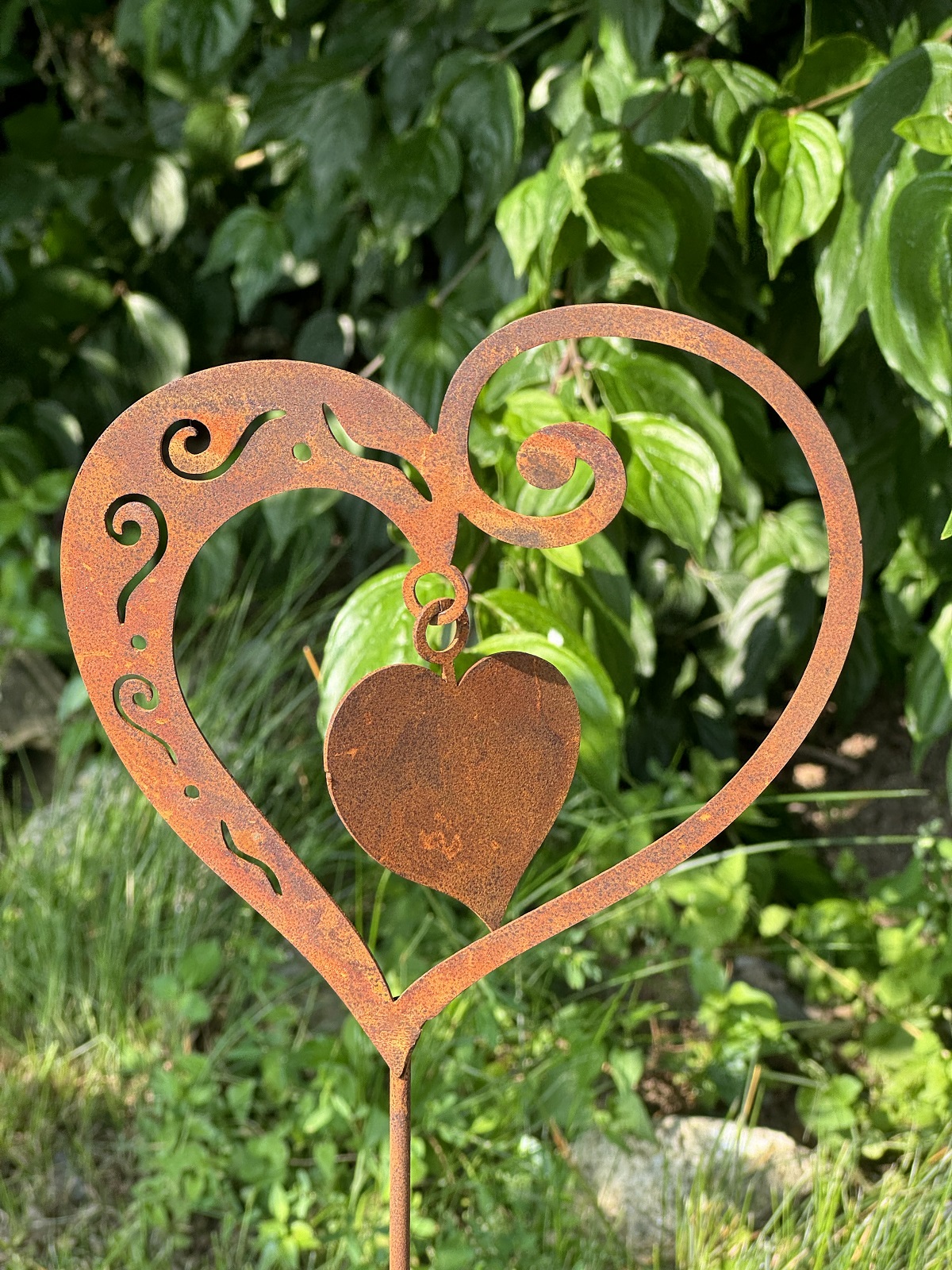 Edelrost Herz Ornament groß mit beweglichem Innenherz - Höhe 100 cm