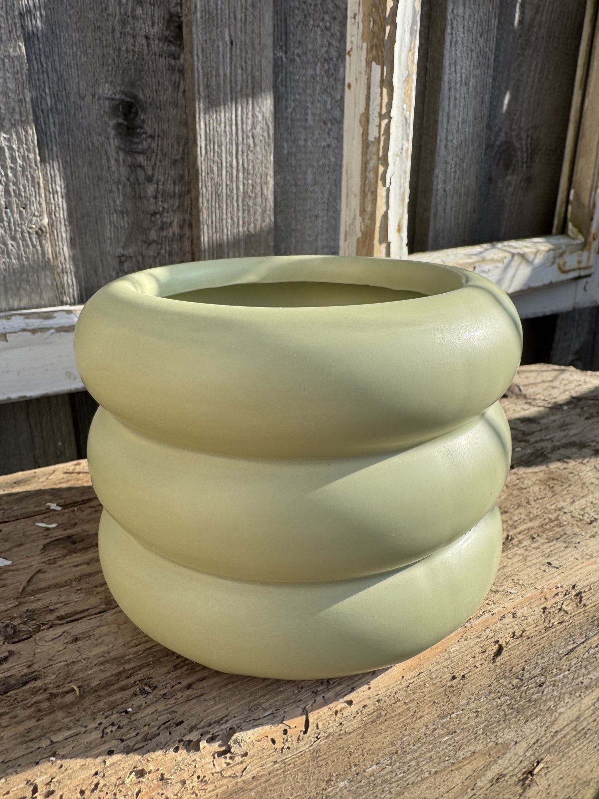 Keramik Übertopf Chubby groß hellgrün - Durchmesser 14,5 cm