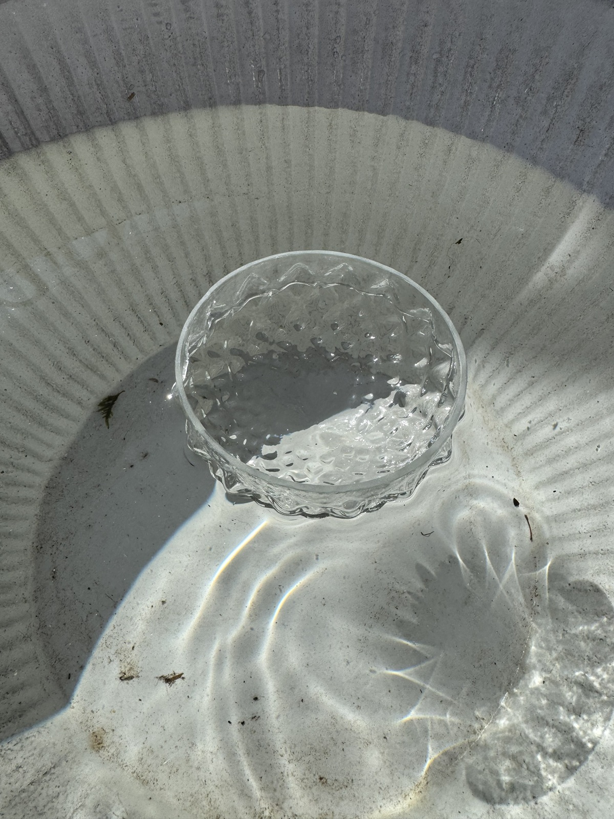 Glas Schwimmschale mit Strukturmuster klar - Durchmesser 8 cm